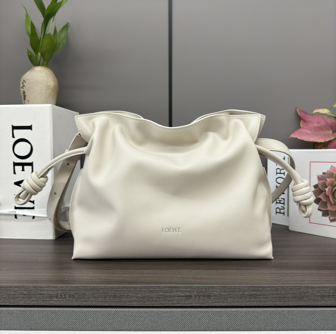 Loewe 로에베 신형 나파 카프스킨 플라멩코 퍼스 숄더백 가방 - 미디엄