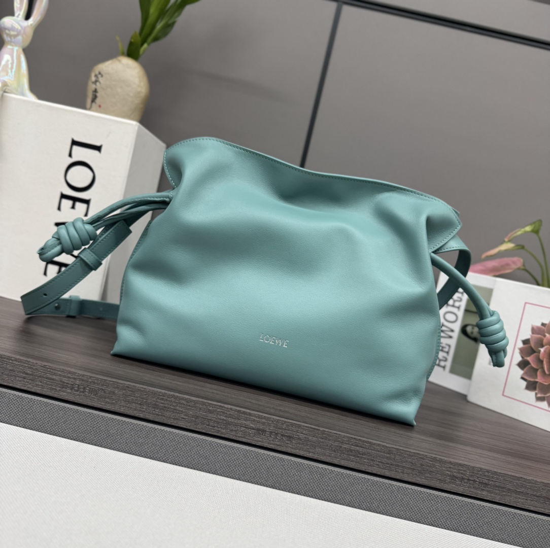 Loewe 로에베 신형 나파 카프스킨 플라멩코 퍼스 숄더백 가방 - 미디엄