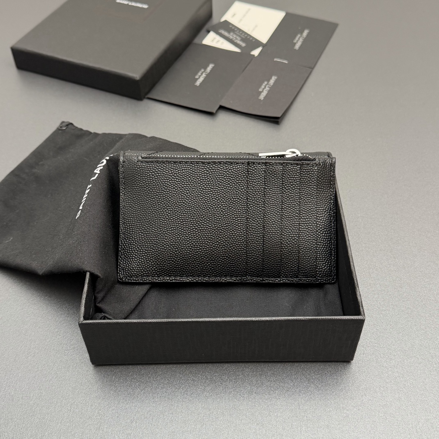 Saint Laurent YSL 생로랑 마틀라세 그레인 레더 플랩 지퍼 카드 지갑 - 블랙/은장