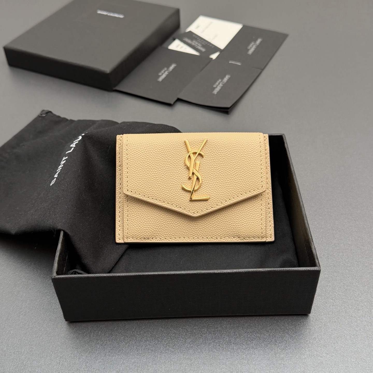 Saint Laurent YSL 생로랑 업타운 플랩 카드 지갑