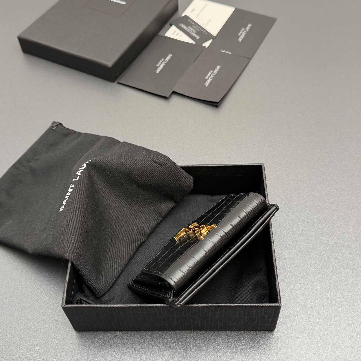 Saint Laurent YSL 생로랑 uptown 업타운 플랩 카드 지갑