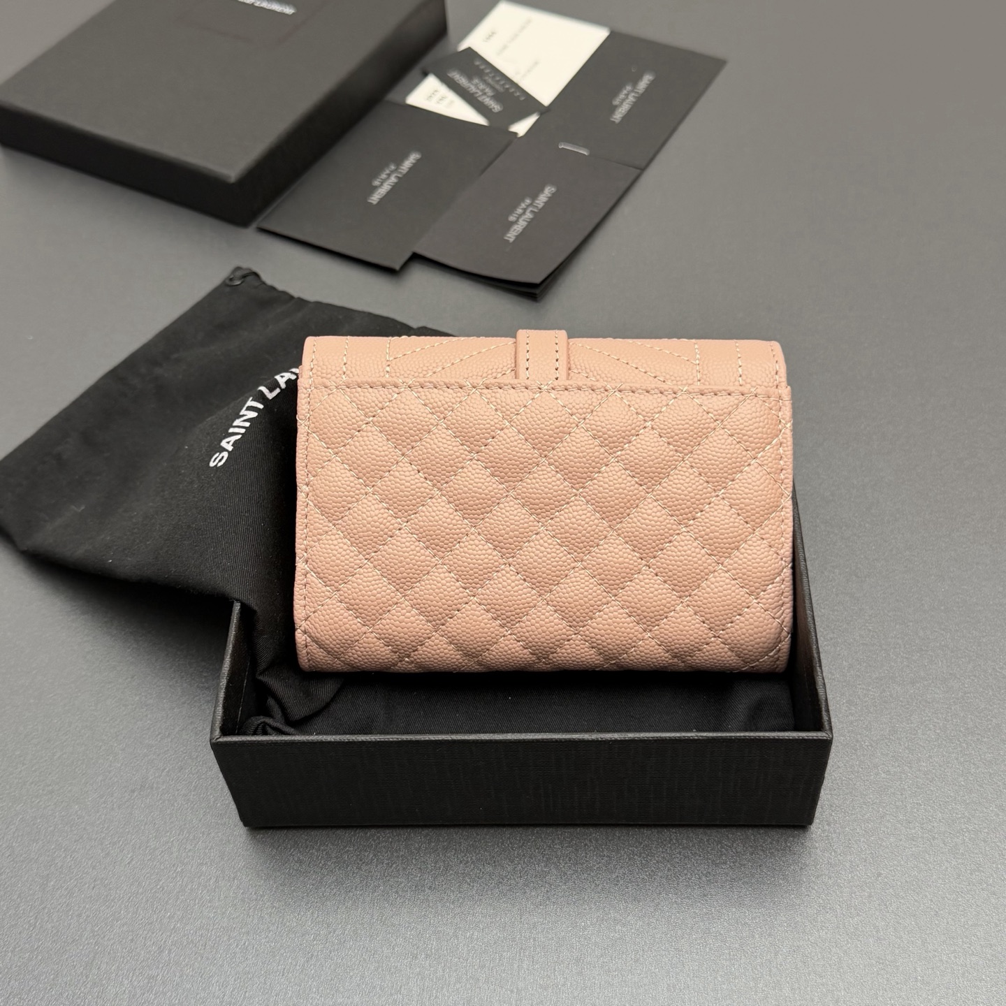 Saint Laurent YSL 생로랑 마틀라세 소형 믹스 퀼팅 지갑
