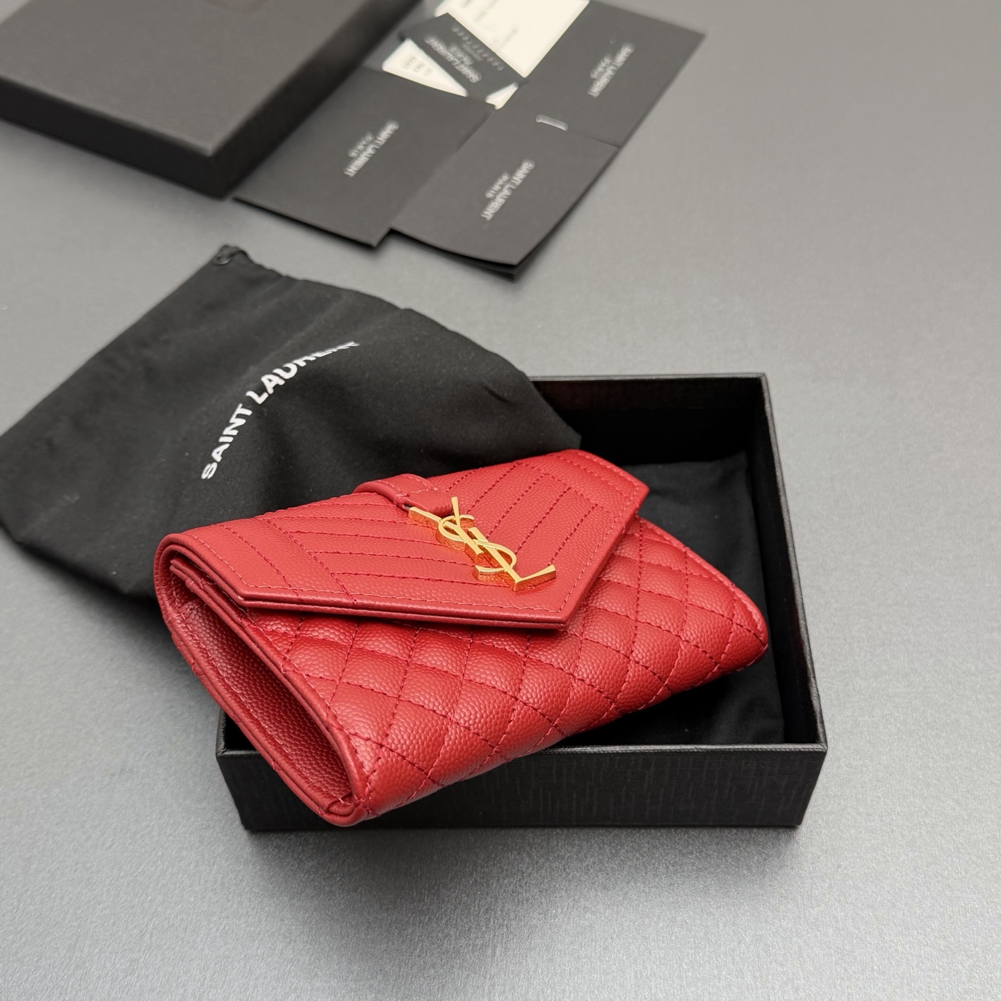 Saint Laurent YSL 생로랑 마틀라세 소형 믹스 퀼팅 지갑