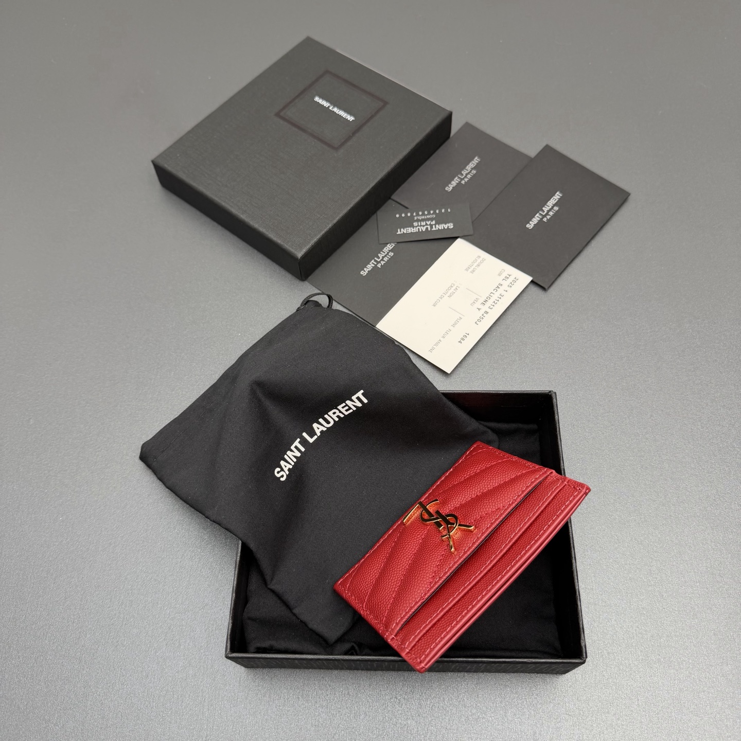 Saint Laurent YSL 생로랑 마틀라세 그레인 레더 카드 홀더 지갑