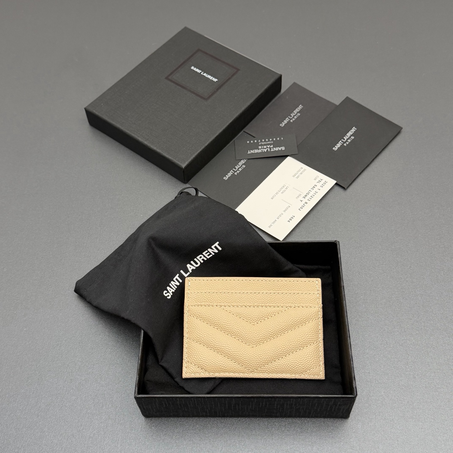 Saint Laurent YSL 생로랑 마틀라세 그레인 레더 카드 홀더 지갑