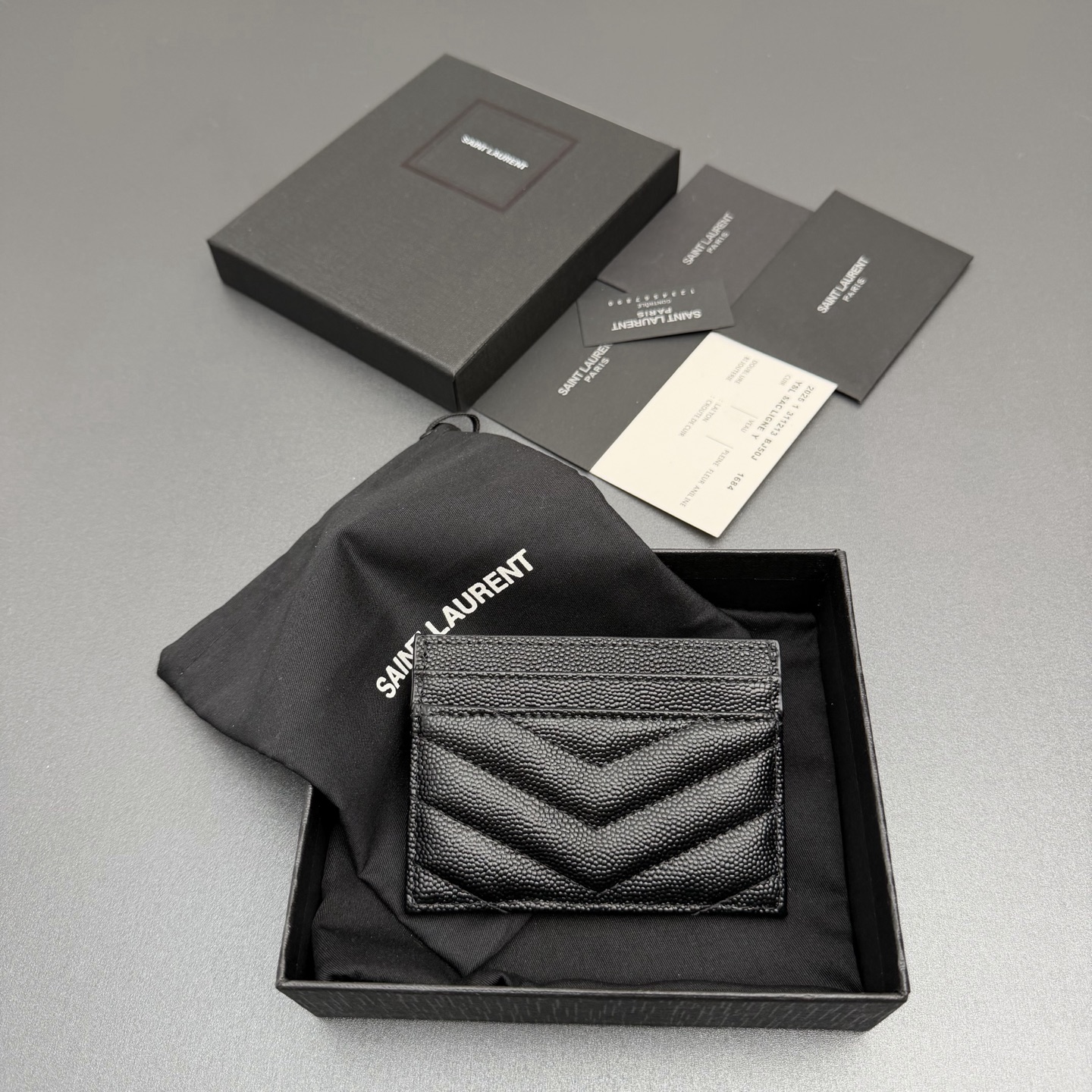 Saint Laurent YSL 생로랑 마틀라세 그레인 레더 카드 홀더 지갑