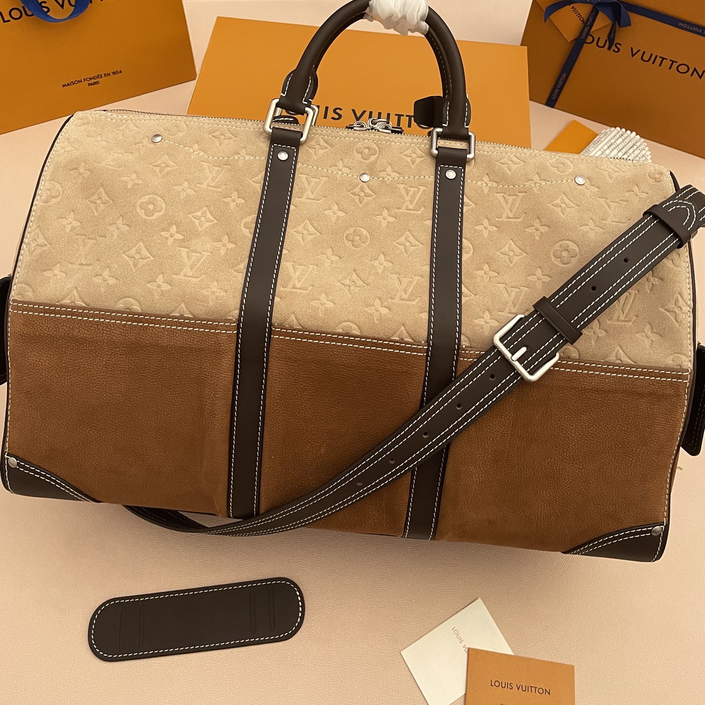 Louis Vuitton LV 루이비통 키폴 반둘리에 50 여행 가방