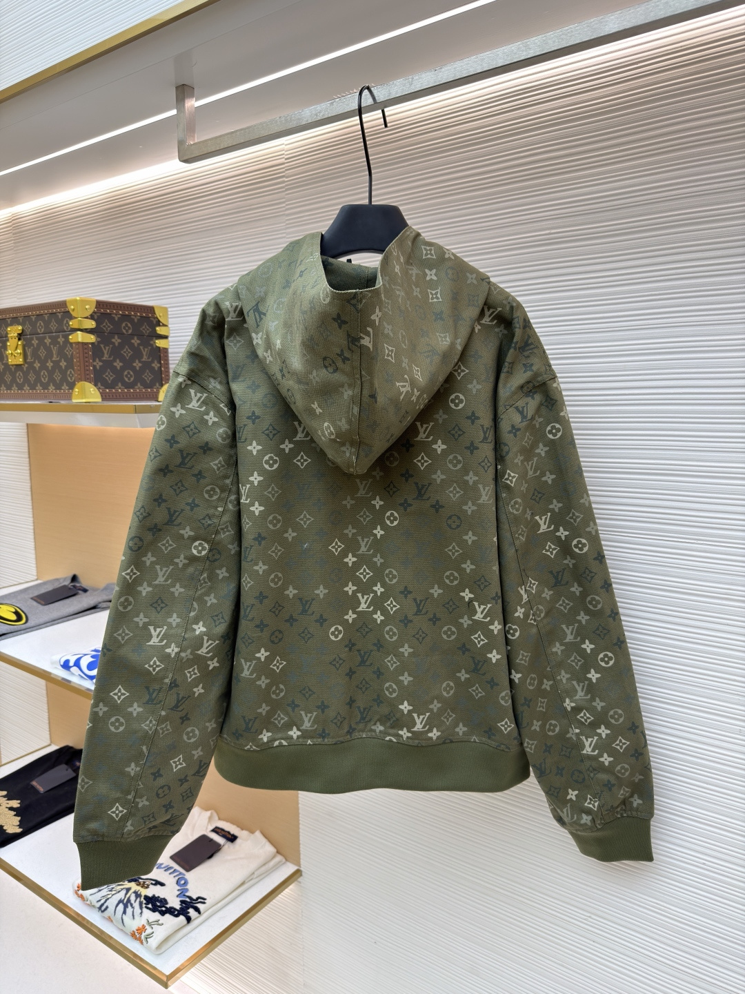 루이비통(LV) 캔버스 후드 스트링 집업 재킷 의류