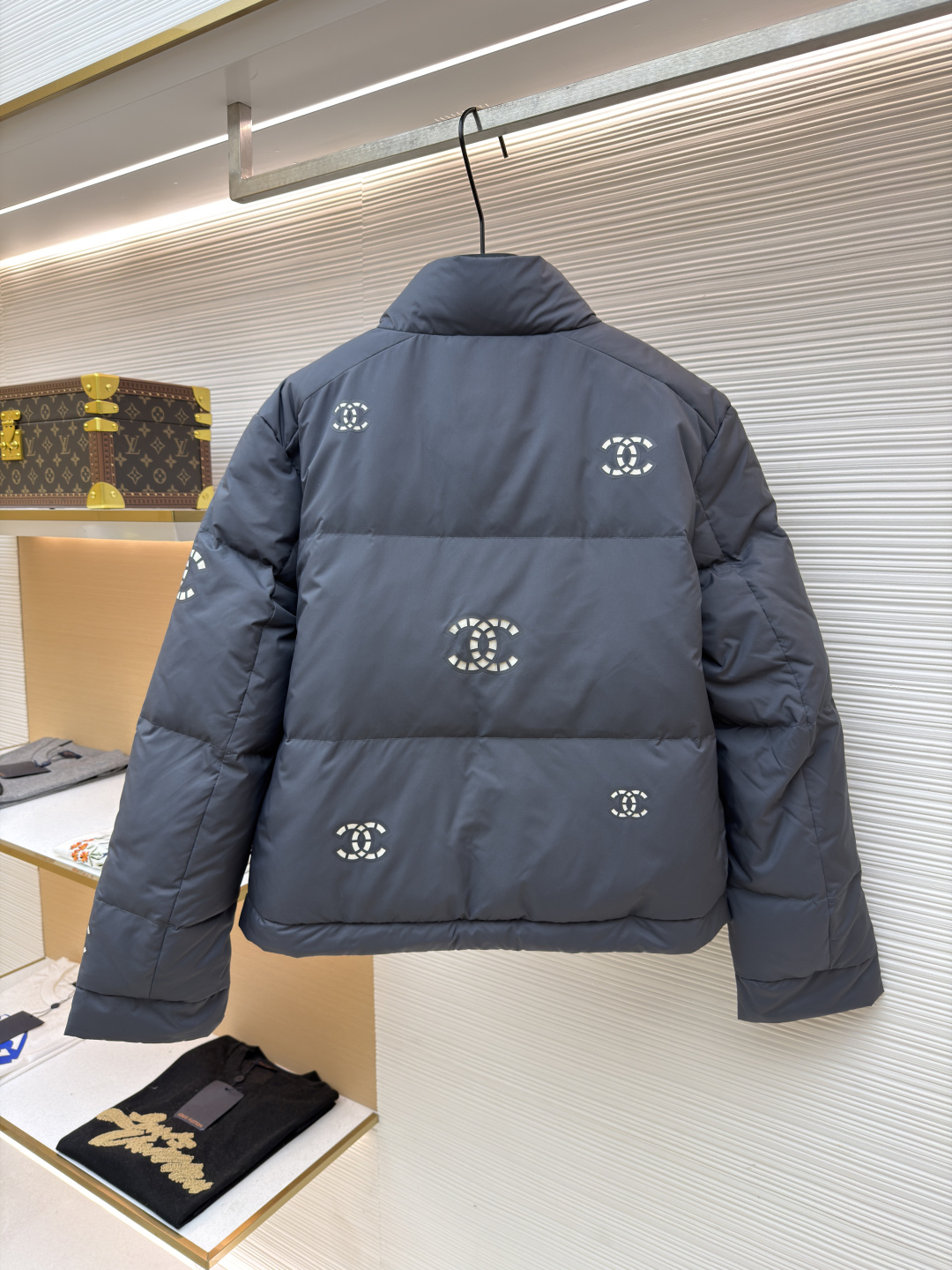 샤넬(CHANEL) 스키웨어 캥거루 포켓 아우터 의류