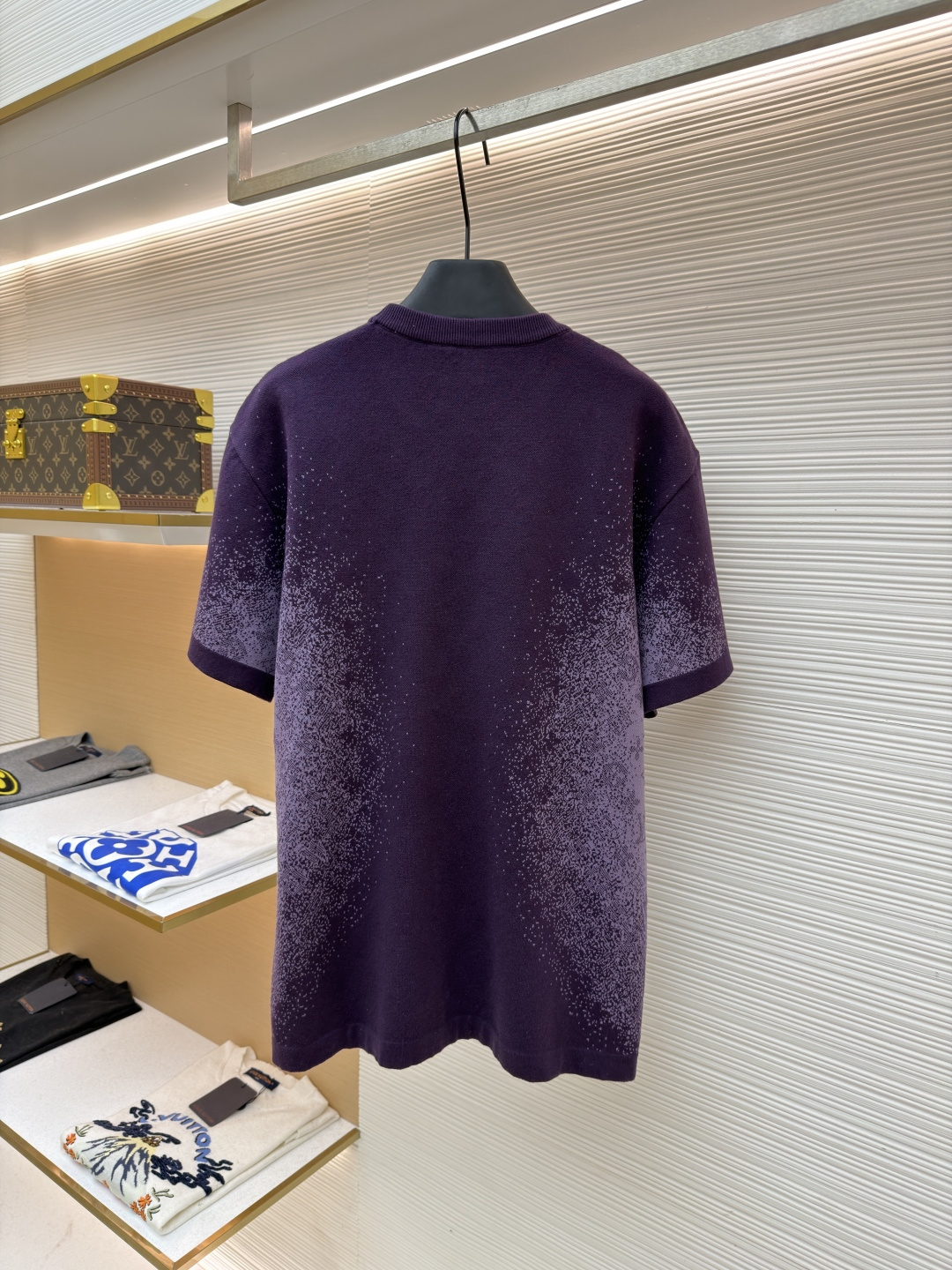 루이비통(LV) 레터 자카드 그라데이션 니트 반소매 의류