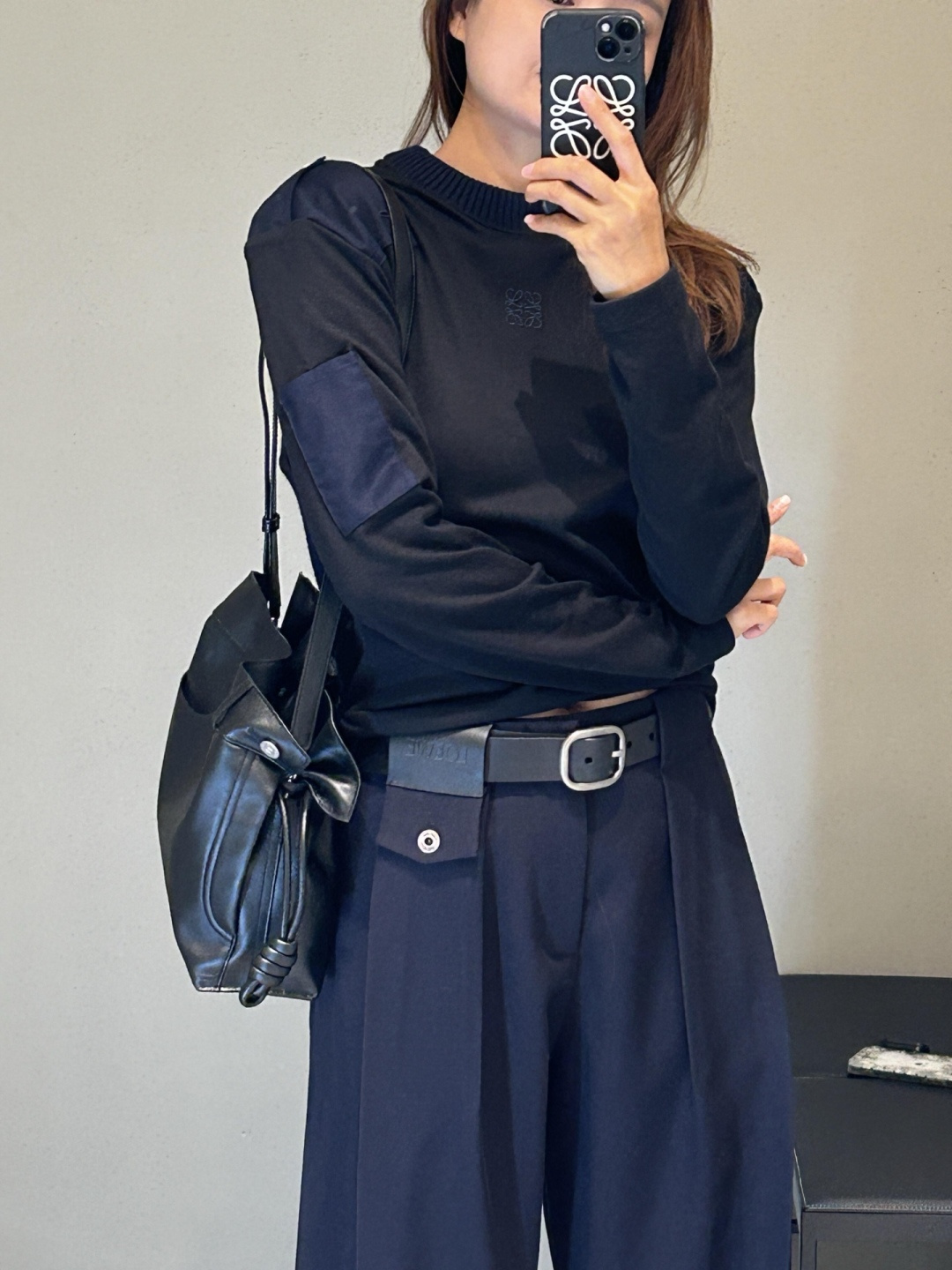 로에베(LOEWE) 코튼 혼방 배색 롱슬리브 니트 의류