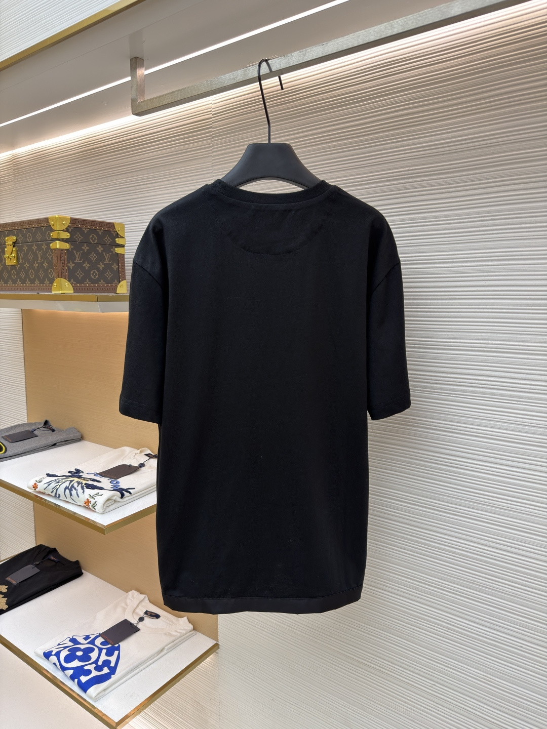 프라다(PRADA) 포켓 반팔 티셔츠 의류