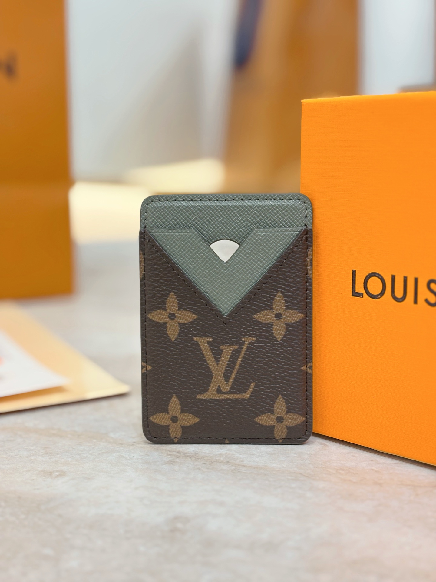 Louis Vuitton LV 루이비통 모노그램 라이트 그린 카드 홀더 지갑 M25659