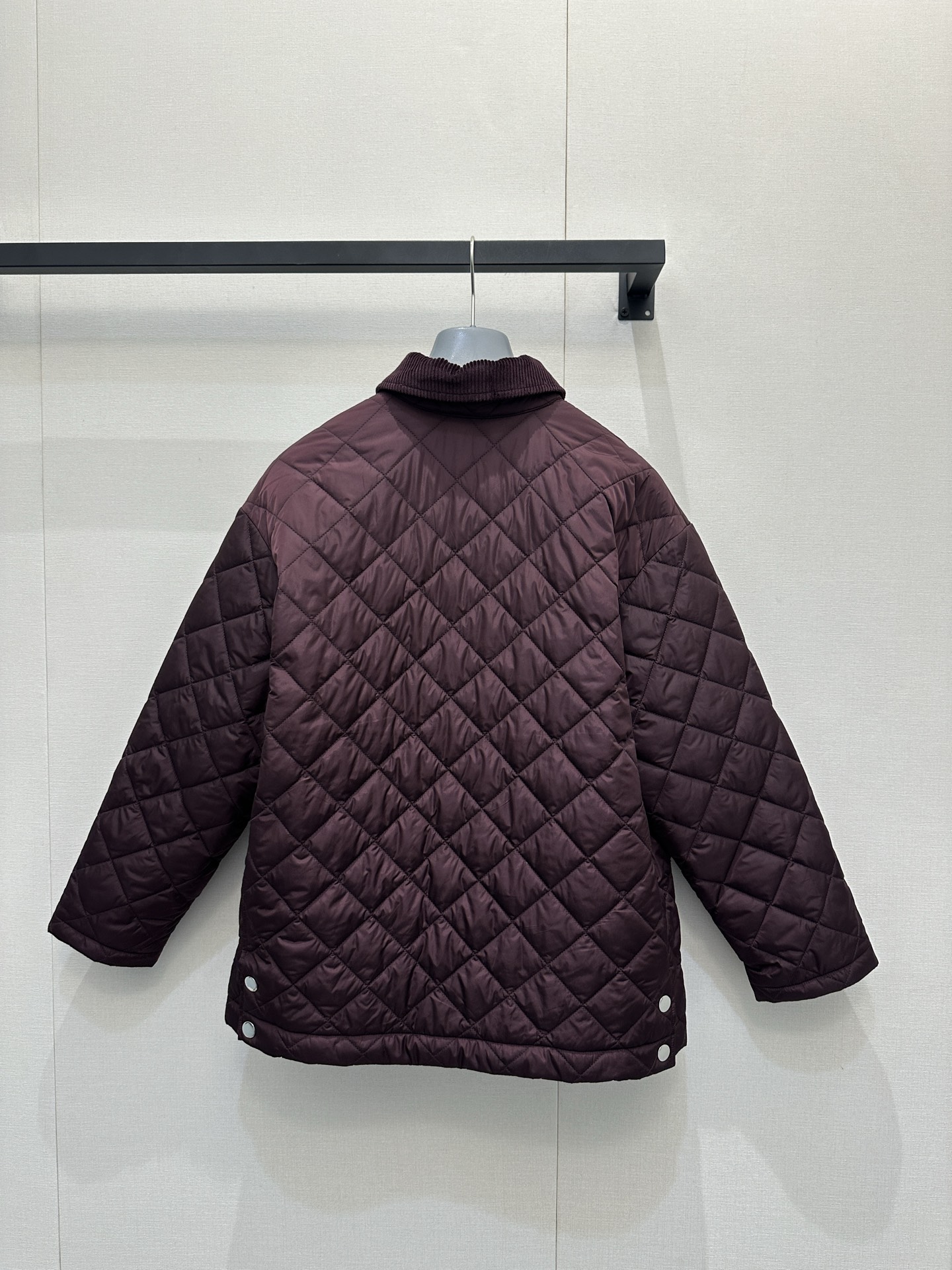 프라다(Prada) 카라 퀼팅 패딩 자켓 재킷 의류