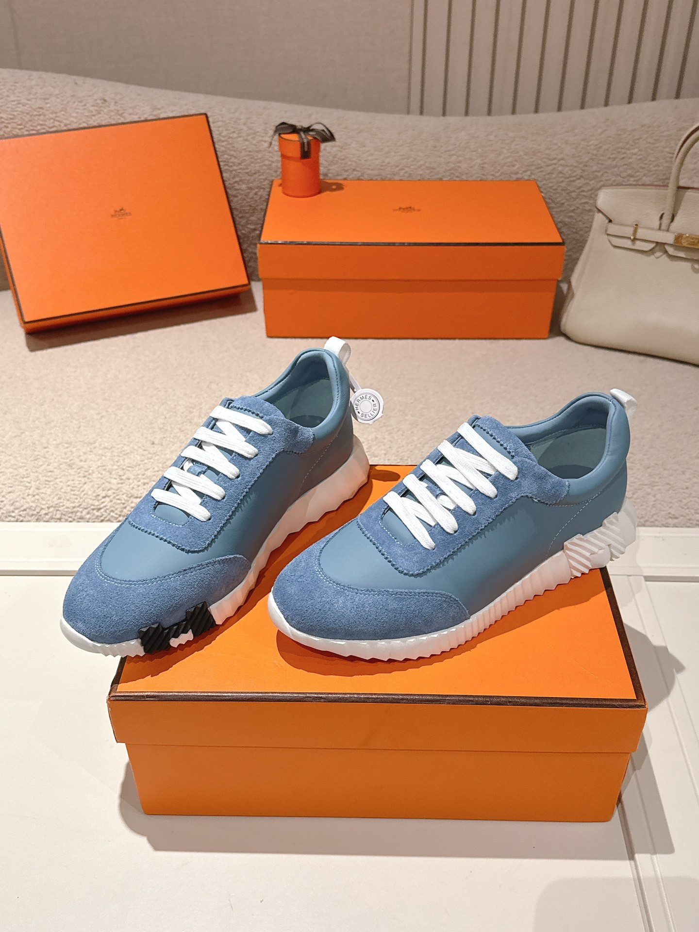 에르메스(HERMES) 클래식 커플 어글리 스니커즈 신발