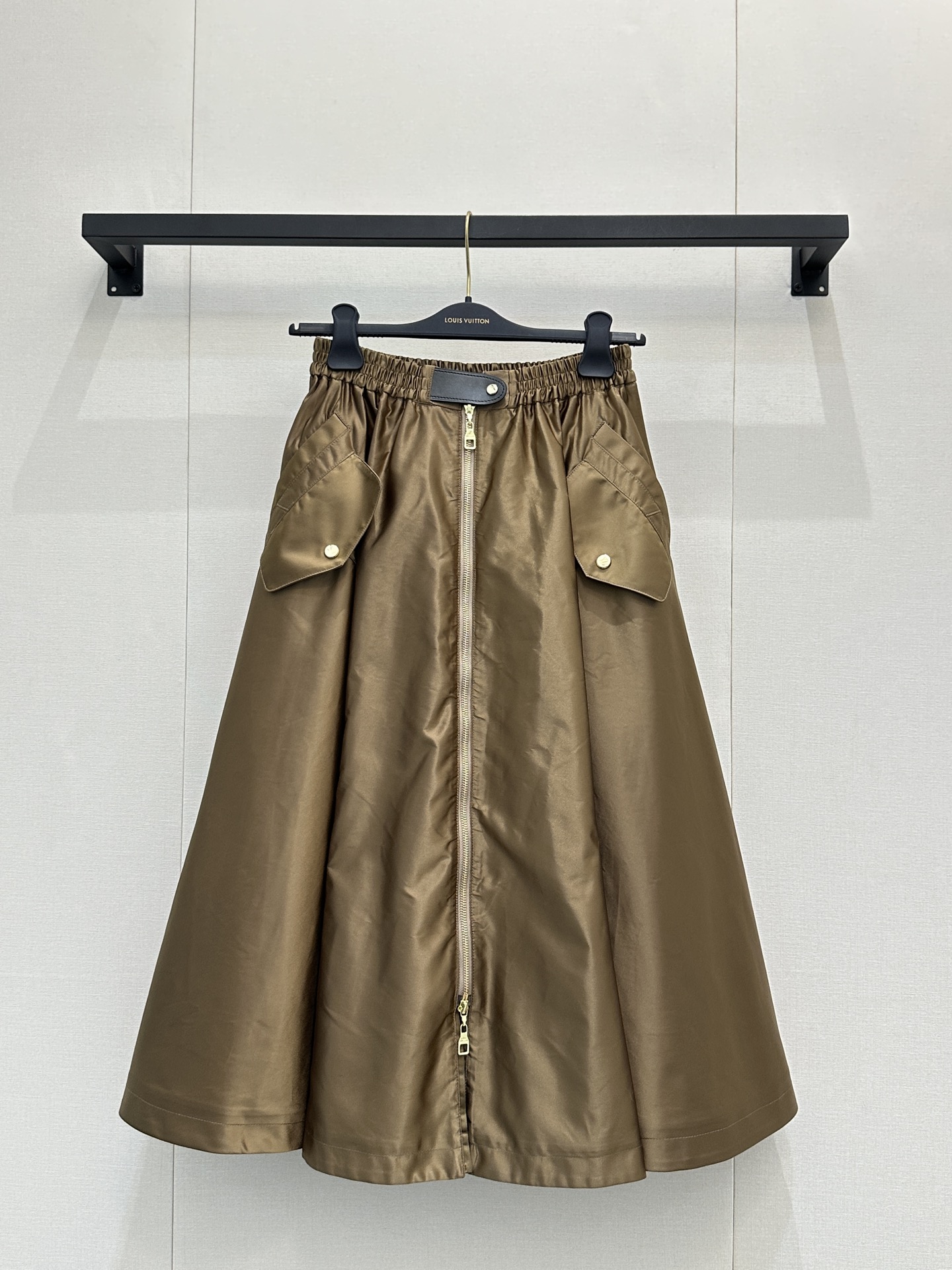 Louis Vultton LV 루이비통 지퍼 디테일 나일론 카고 스커트 치마 의류