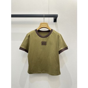 미우미우(miumiu) 배색 크롭 라운드 반팔 티셔츠 의류