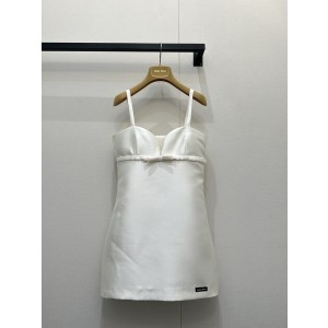 미우미우(miumiu) 리본 화이트 새틴 슬립 원피스 의류