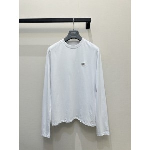 프라다(PRADA) 삼각 로고 긴팔 티셔츠 의류