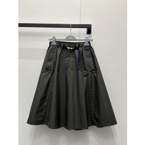 프라다(PRADA) 벨트 포인트 니일론 포켓 스커트 치마 의류