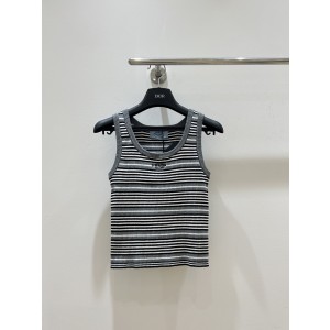 프라다(PRADA) 스트라이프 레터링 자수 니트 베이 민소매 나시 의류