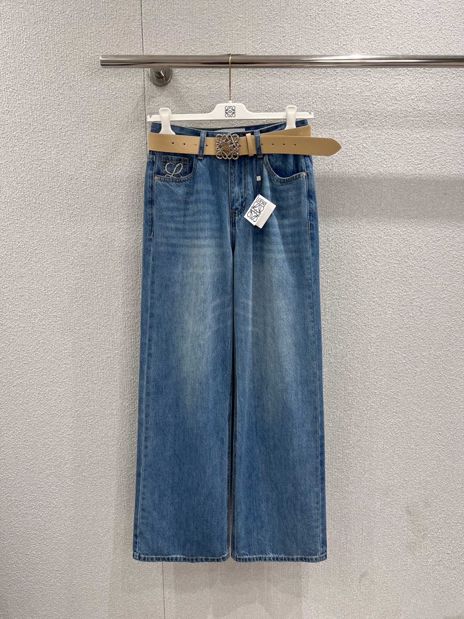 로에베(Loew) 아나그램 쥬얼 자수 와이드 데님 팬츠 바지 의류