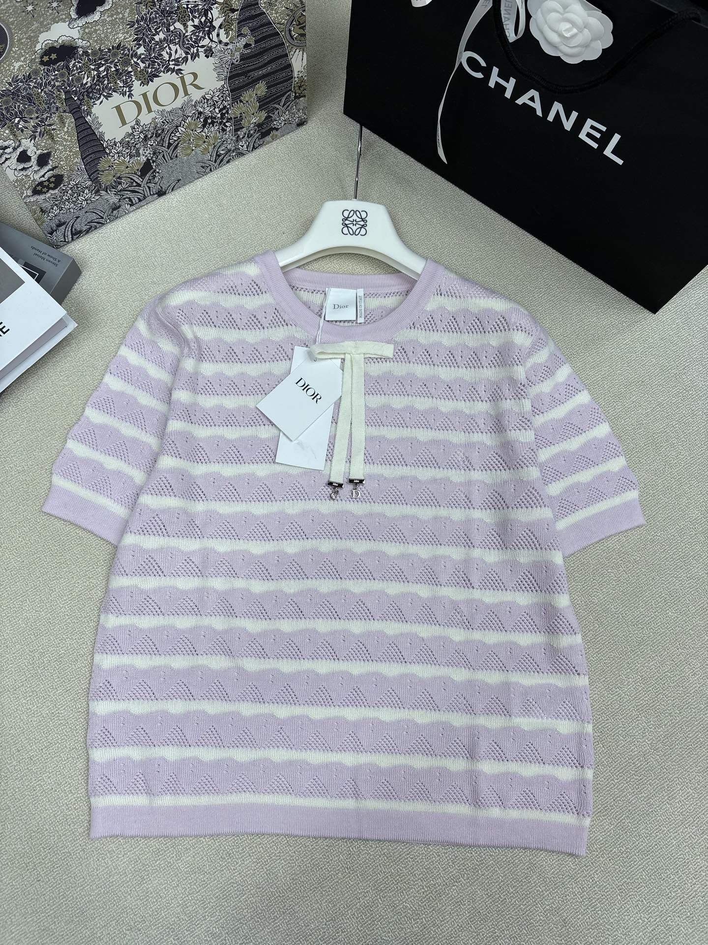 디올(Dior) 리본 쥬얼 스트라이프 반팔 니트 의류