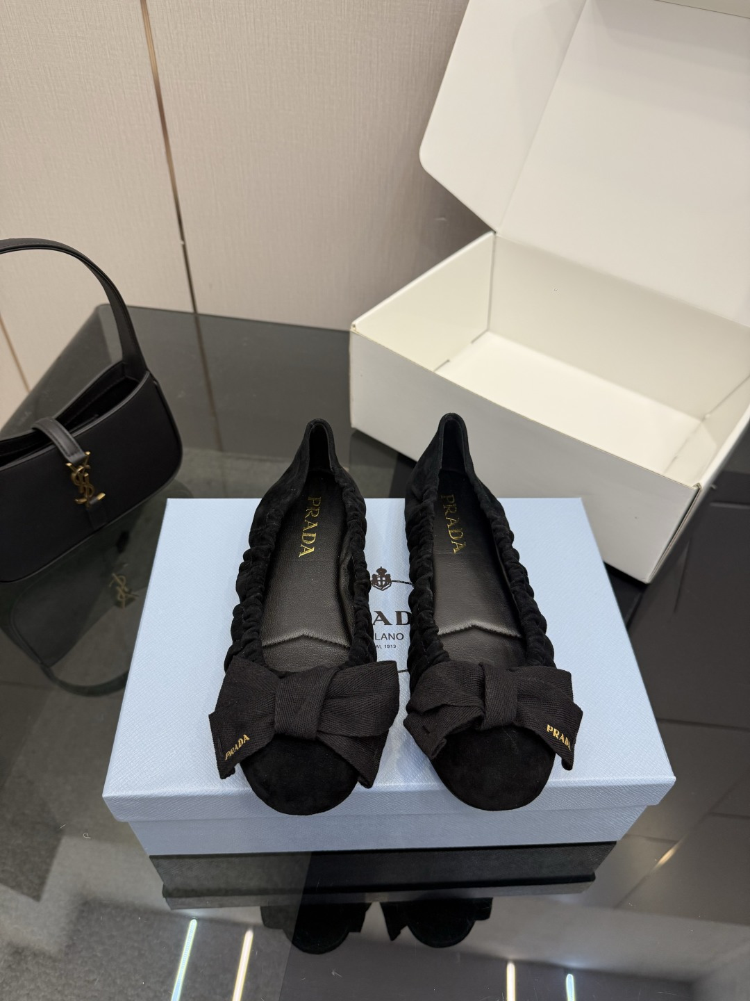 프라다(PRADA) 메리제인 슈즈 신발