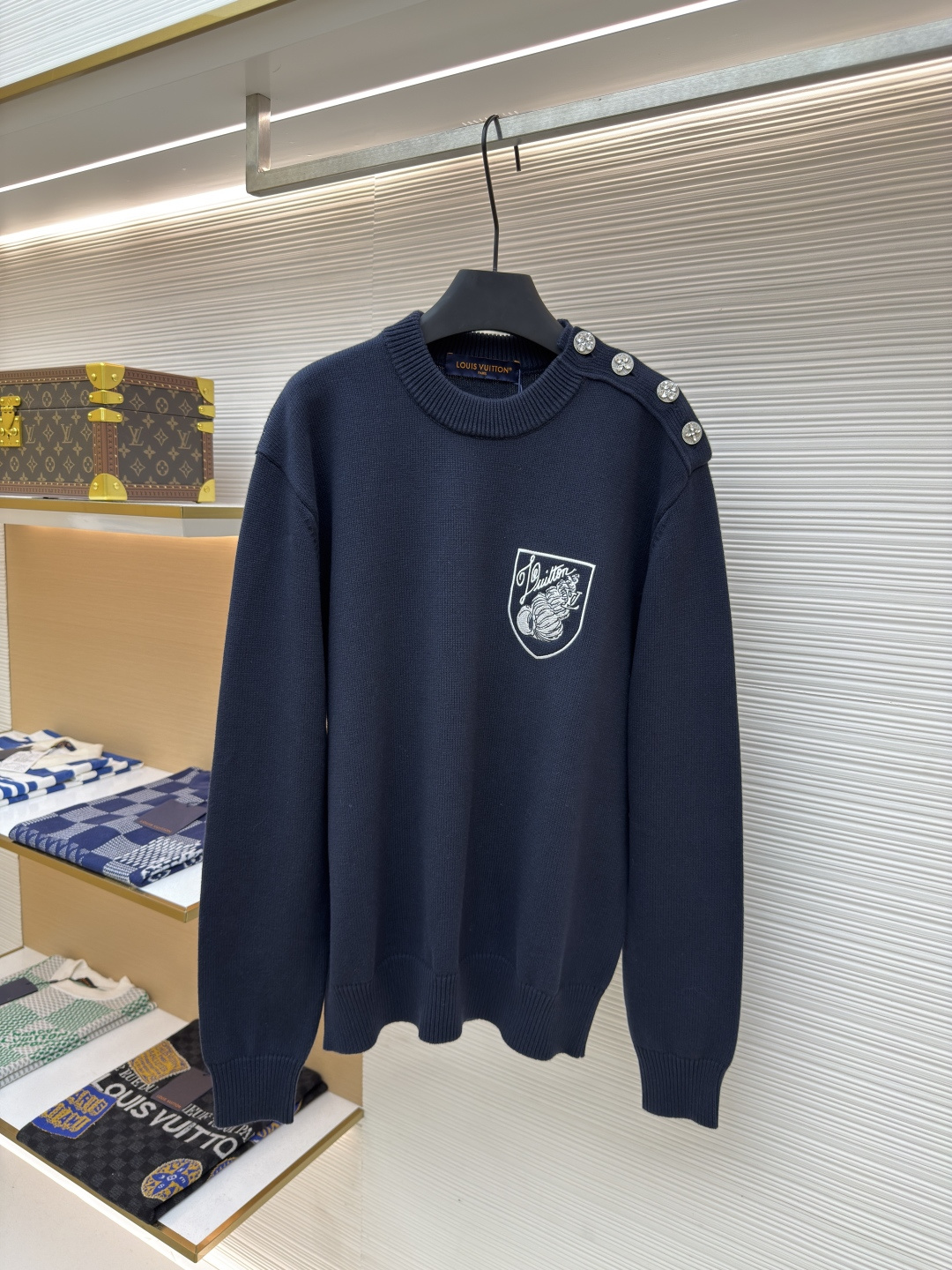 루이비통(LV) 씨쉘 니트 의류