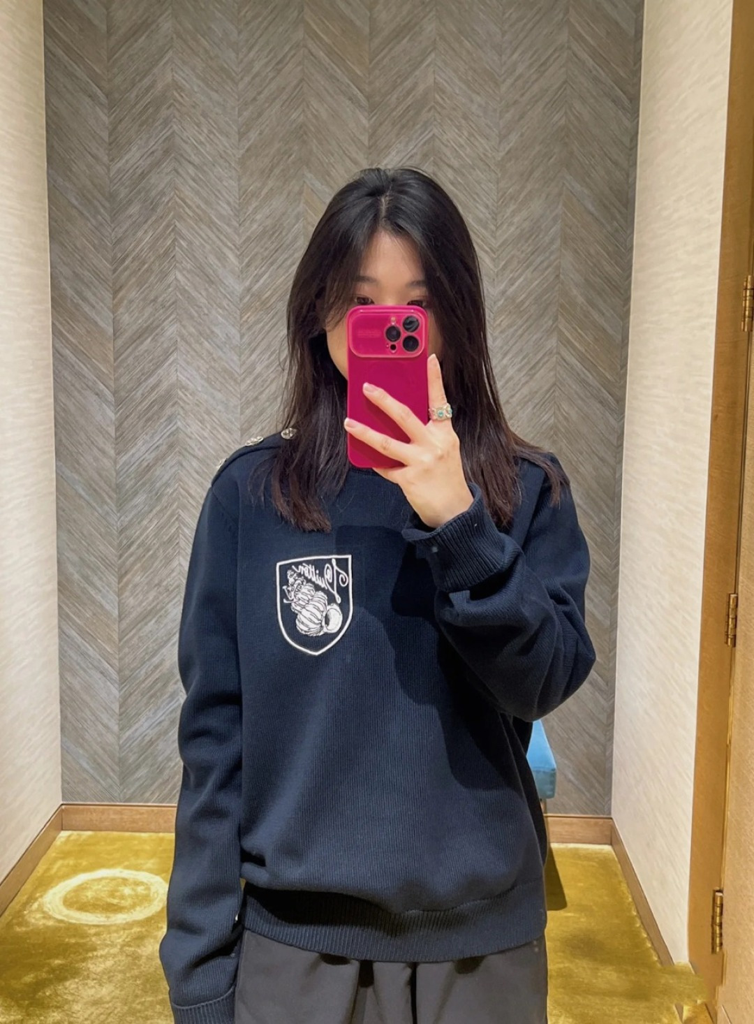 루이비통(LV) 씨쉘 니트 의류