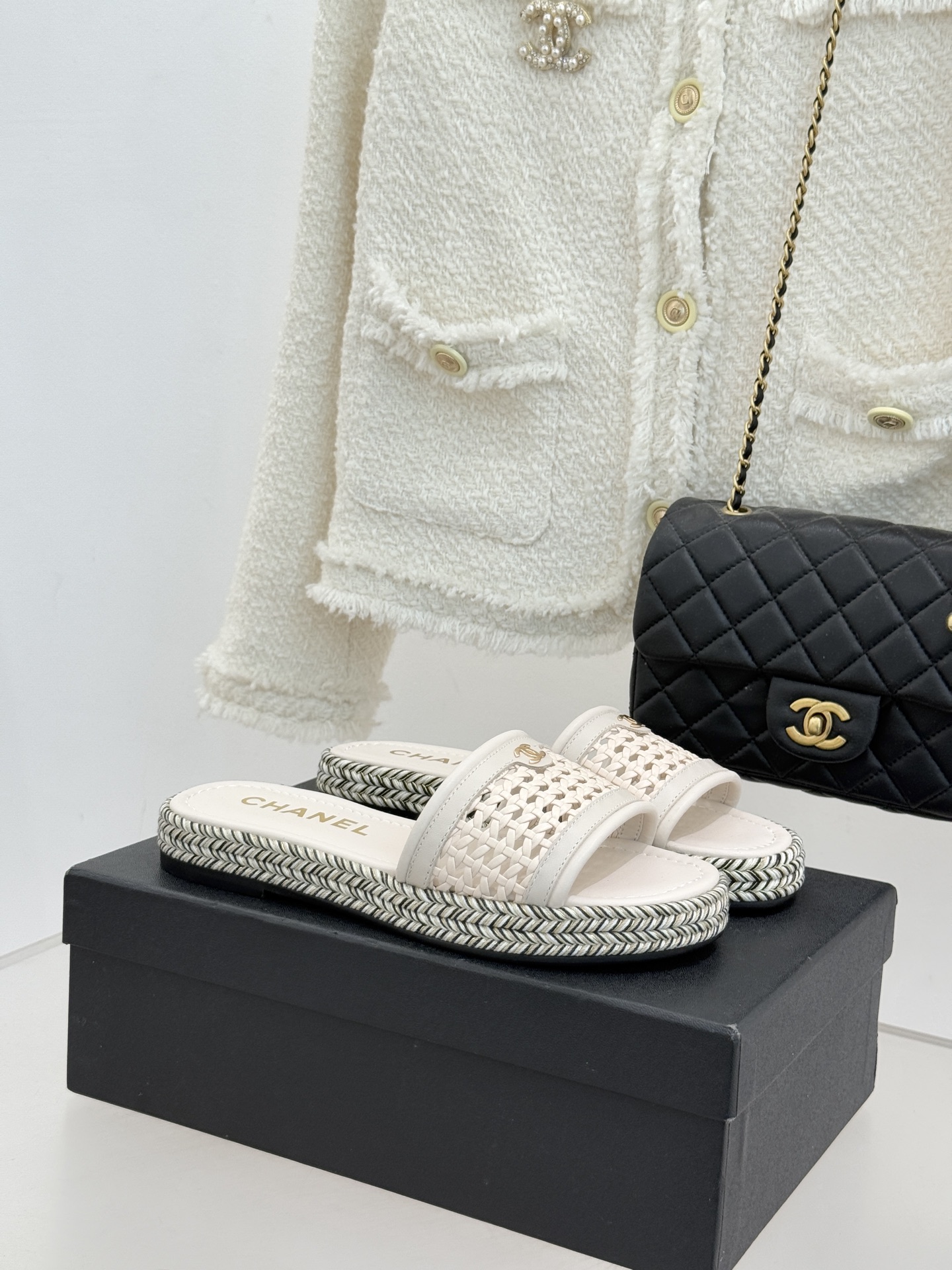 샤넬(CHANEL) 클래식 슬리퍼 신발