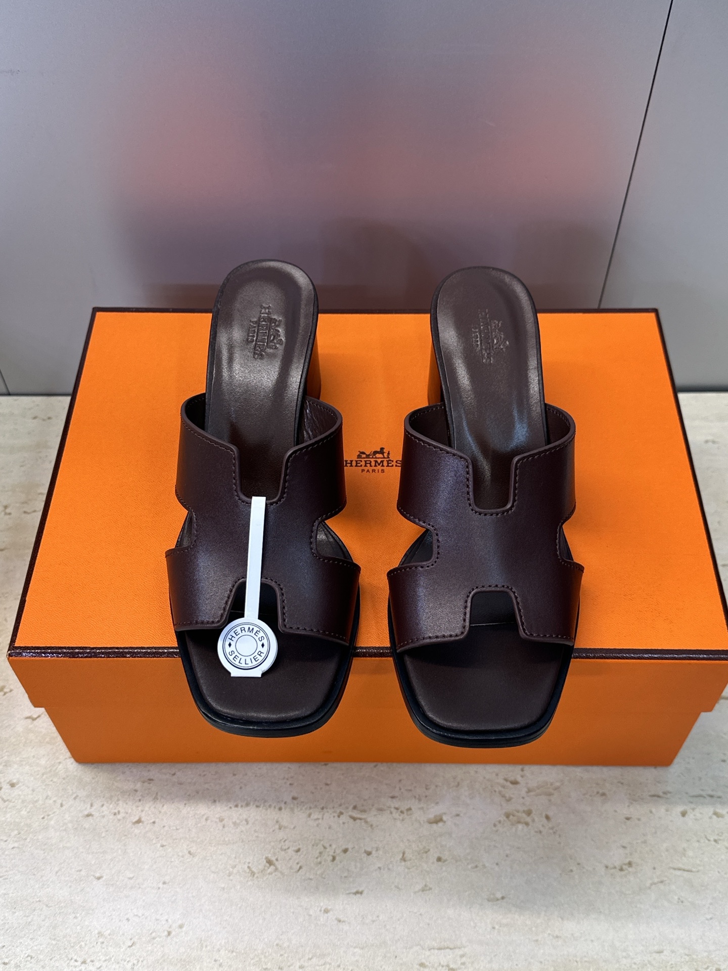 에르메스(HERMES)  굵은굽 슬리퍼 샌들 신발