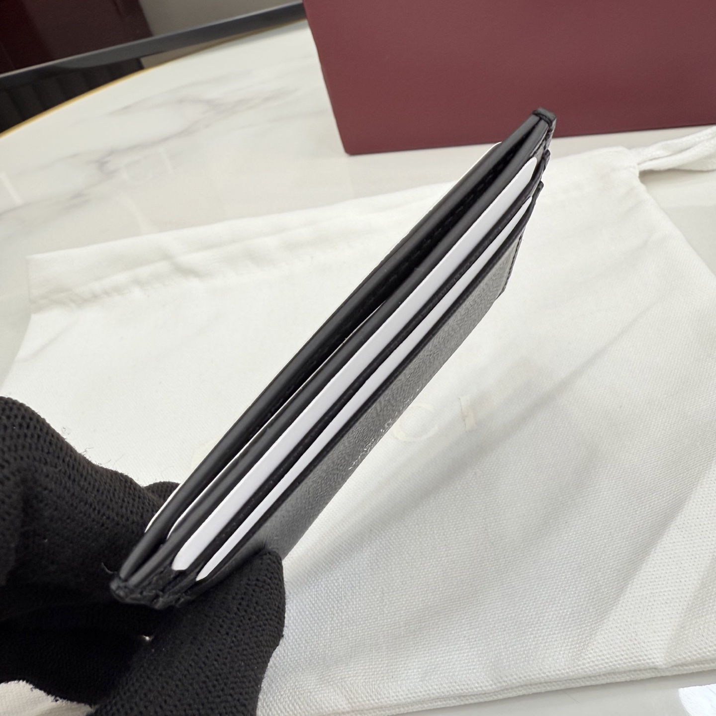 GUCCI 구찌 2026 SS 리라(Lira) 레더 카드 지갑 (867316)