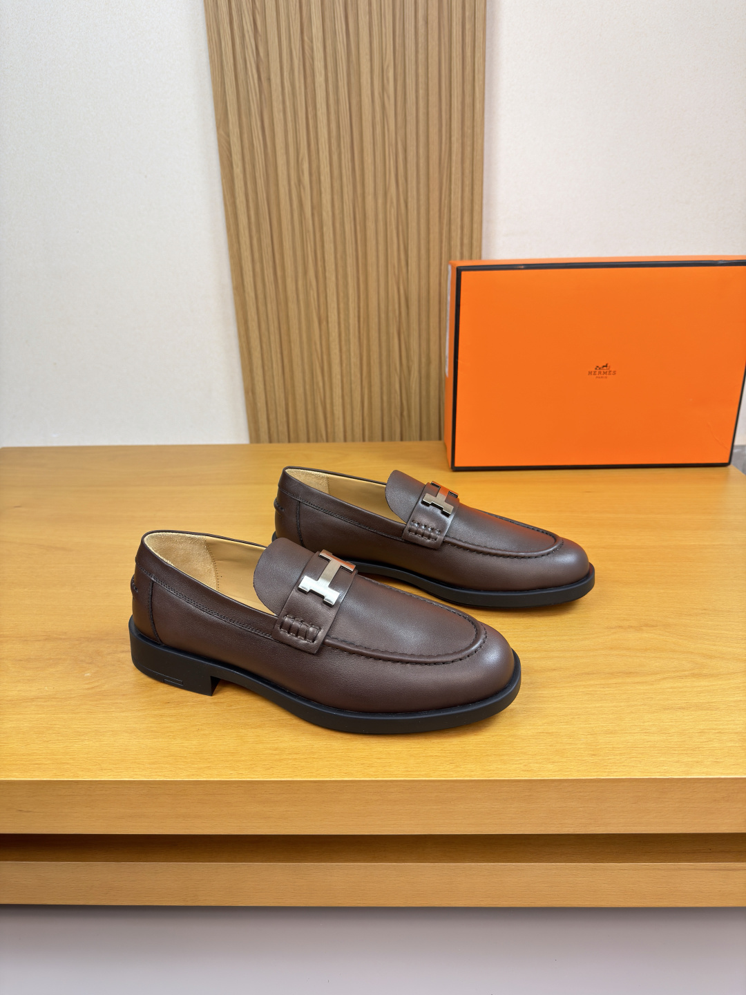 HERMES 에르메스 핸드그레인 레더 드레스 슈즈 구두 신발