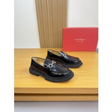 Ferragamo 페라가모 카이벤쥬 레더 드레스 슈즈 로퍼 구두 신발