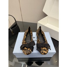 프라다(PRADA) 메리제인 슈즈 신발