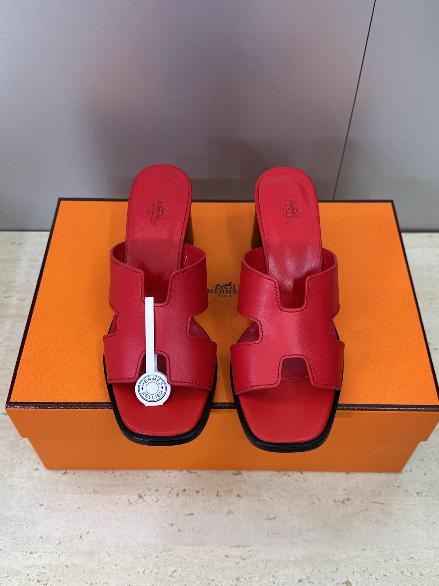 에르메스(HERMES)  굵은굽 슬리퍼 샌들 신발