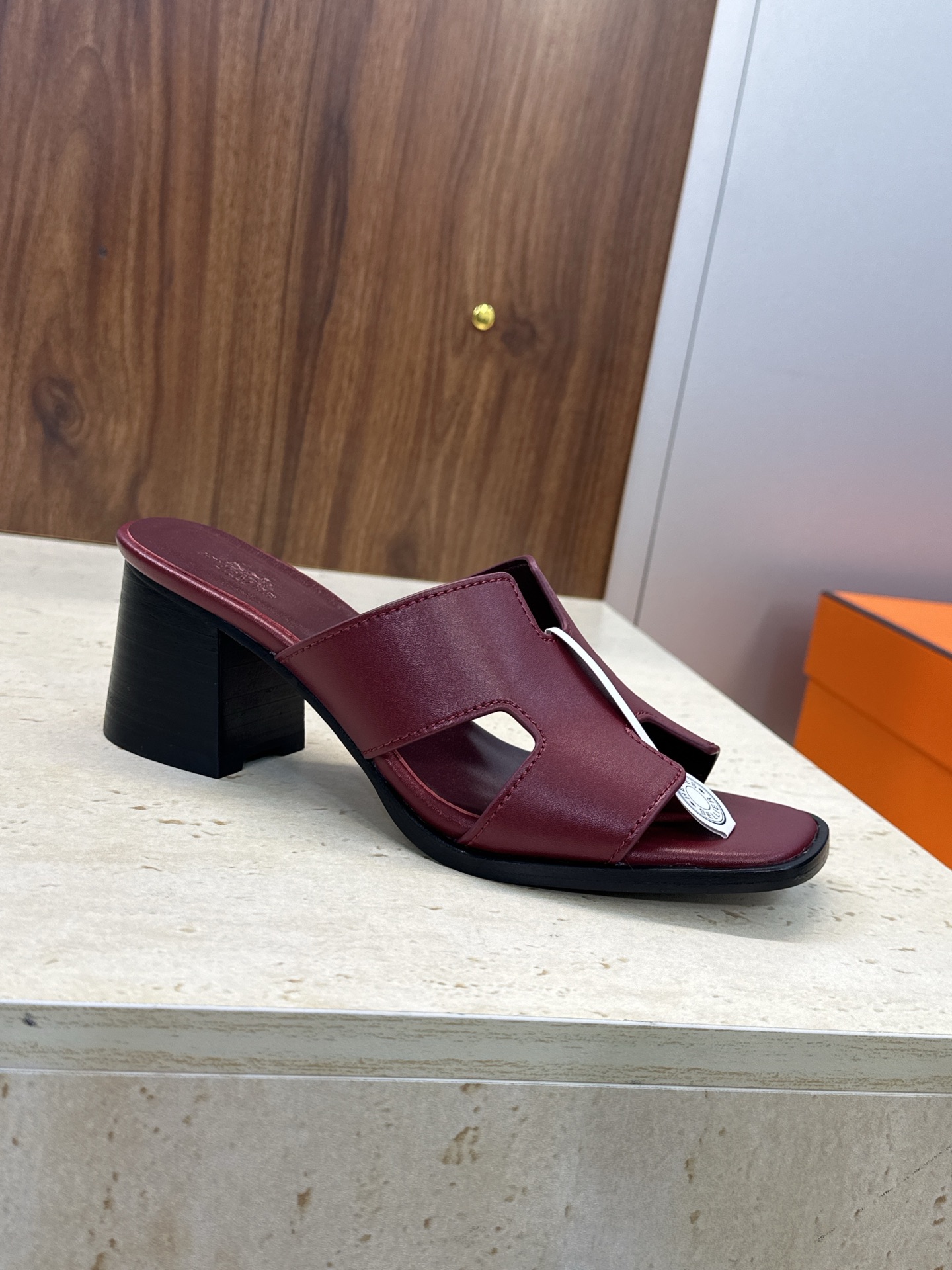 에르메스(HERMES)  굵은굽 슬리퍼 샌들 신발