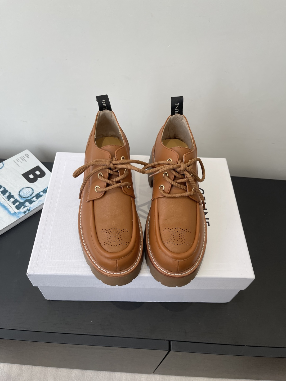 Celine 셀린느 얼리 스프링 브리티시 로퍼 구두 신발
