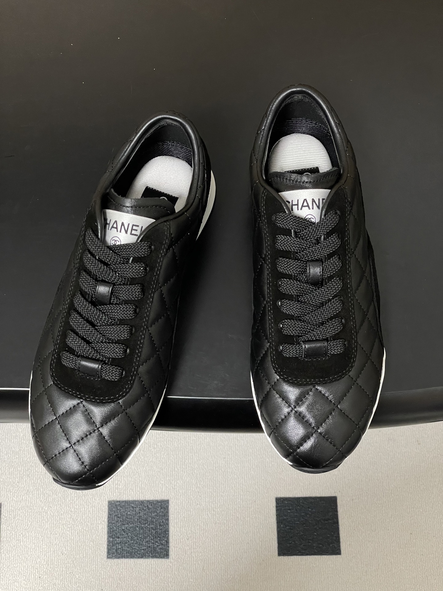 CHANEL 샤넬 26C 얼리 스프링 퀼팅 다이아몬드 스니커즈 신발
