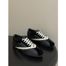 Celine 셀린느 트리옹프 'THE FLAT' 발레리나 스니커즈 신발