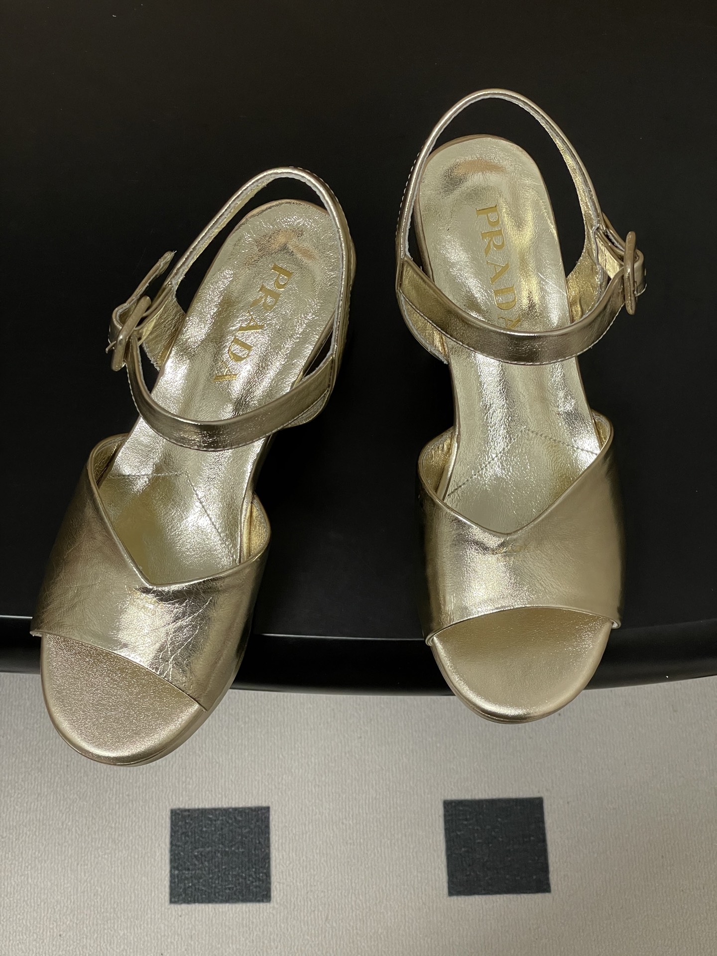 Prada 프라다 26Aw 런웨이 컬렉션 오픈토 플랫폼 구두 샌들 신발