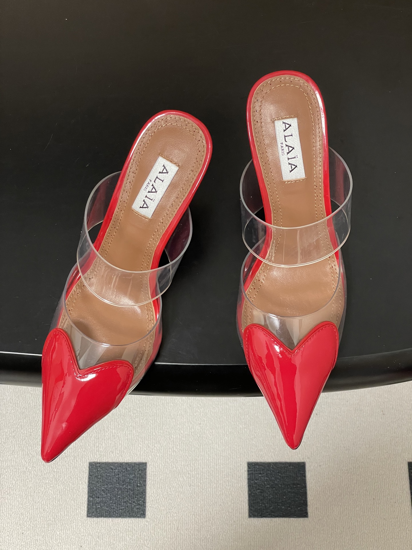 ALAIA 알라이아 HIGH LOVE 하트 뮬 샌들 구두 신발