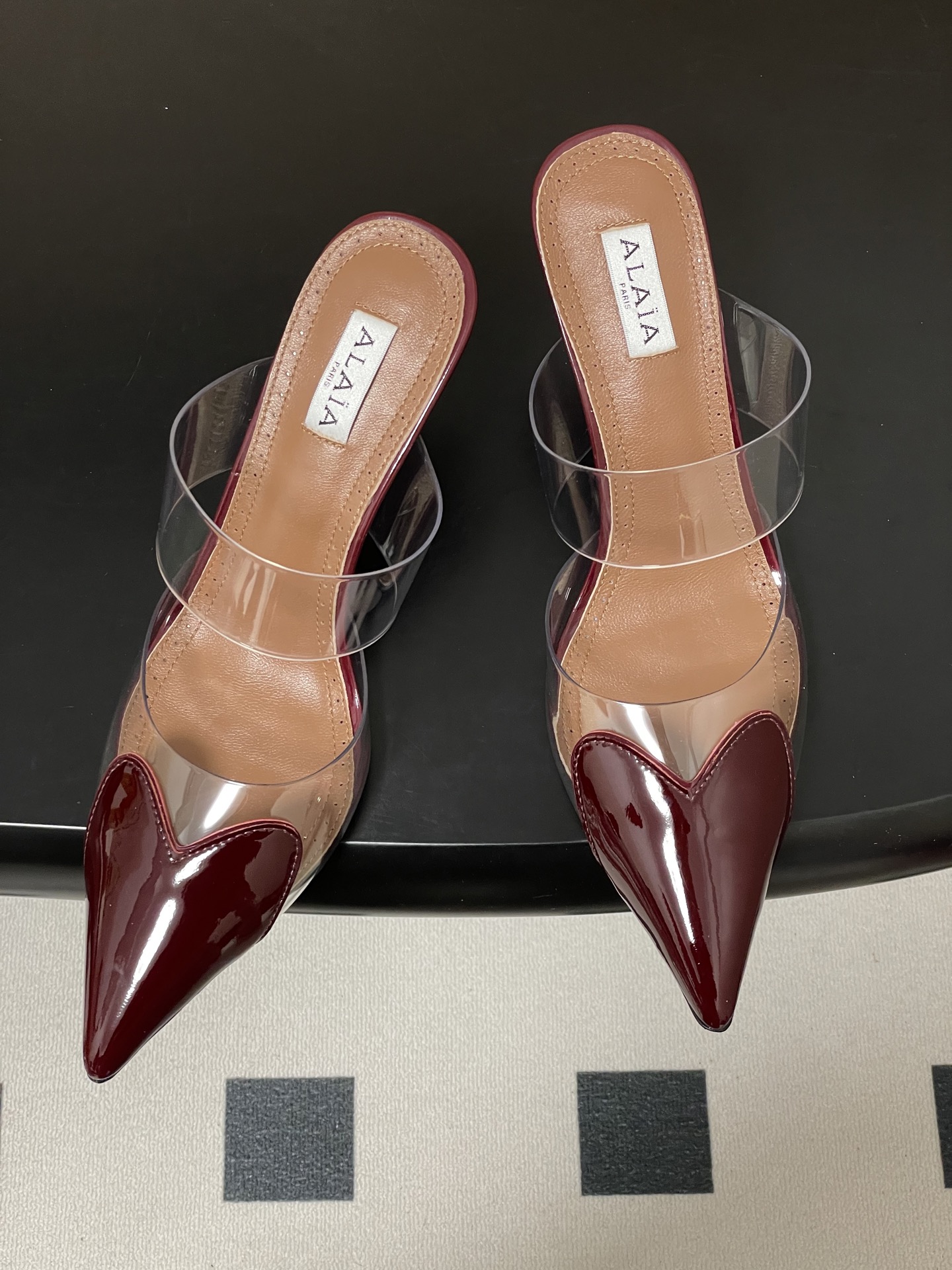 ALAIA 알라이아 HIGH LOVE 하트 뮬 샌들 구두 신발