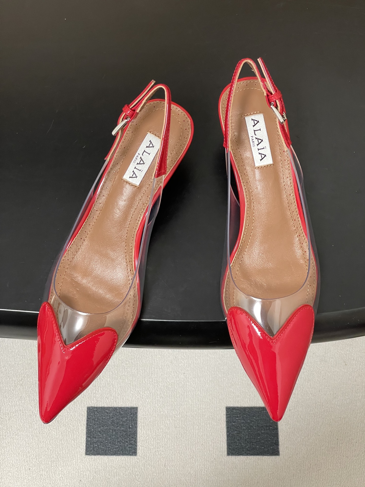 ALAIA 알라이아 26ss HIGH LOVE 하트 미드 힐 뮬 구두 신발