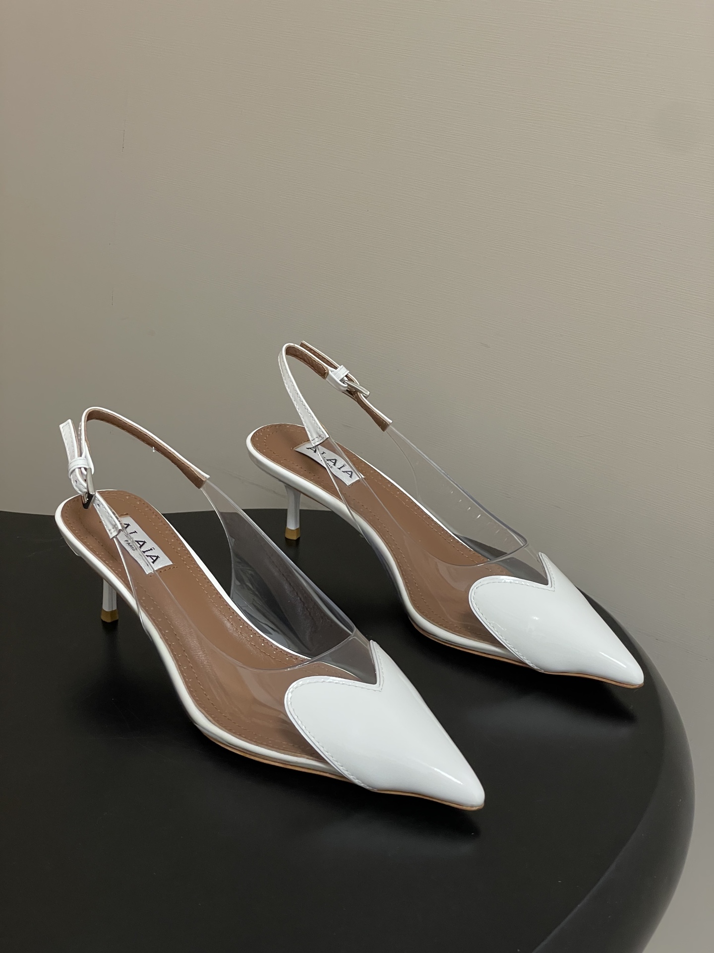 ALAIA 알라이아 26ss HIGH LOVE 하트 미드 힐 뮬 구두 신발