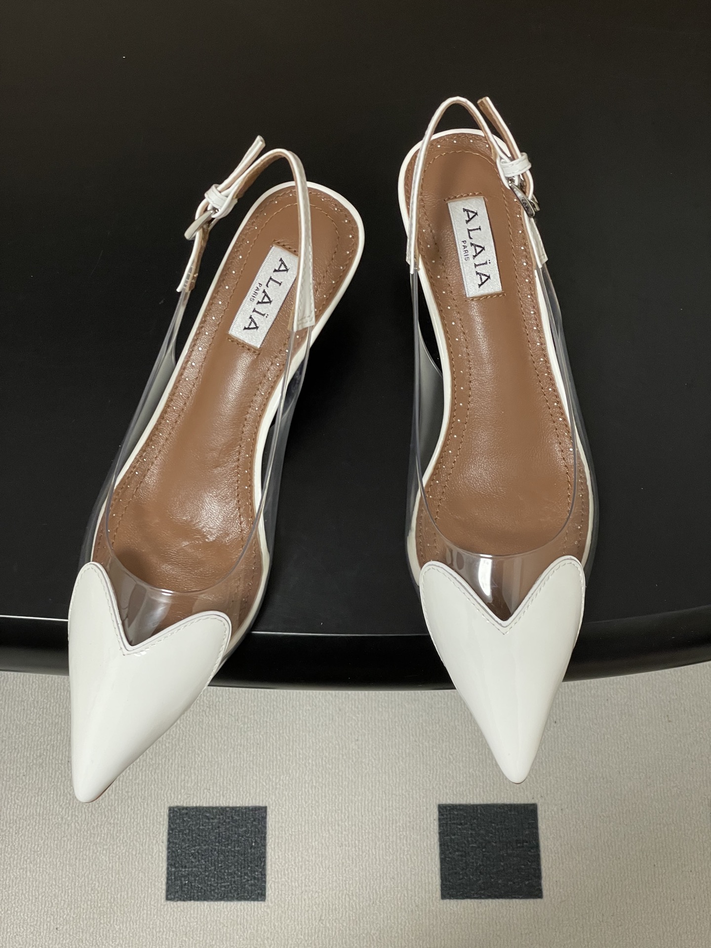 ALAIA 알라이아 26ss HIGH LOVE 하트 미드 힐 뮬 구두 신발