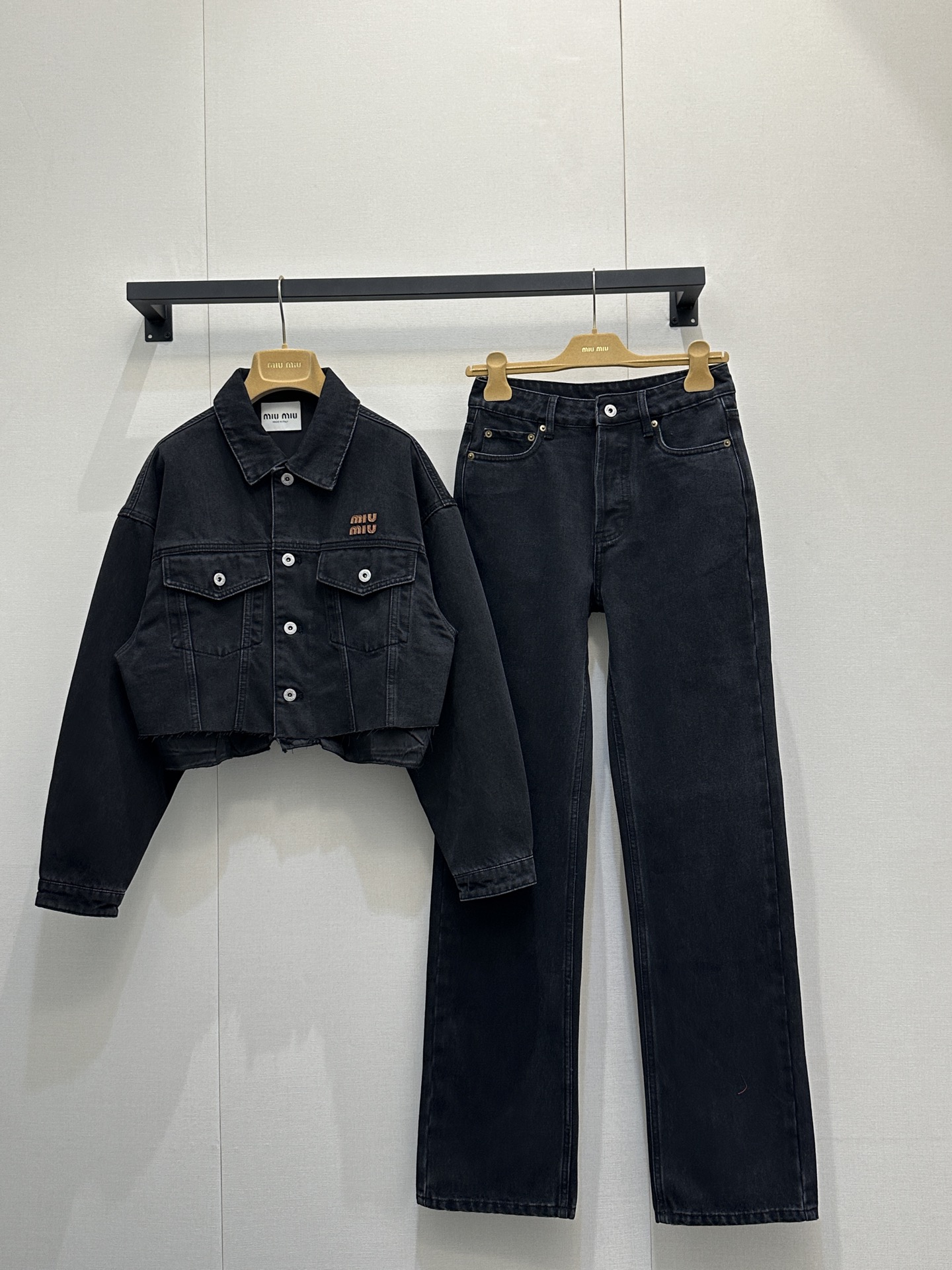 miumiu 미우미우 26SS 레트로 레이어드 데님 셋업 자켓 재킷+팬츠 바지 세트 의류