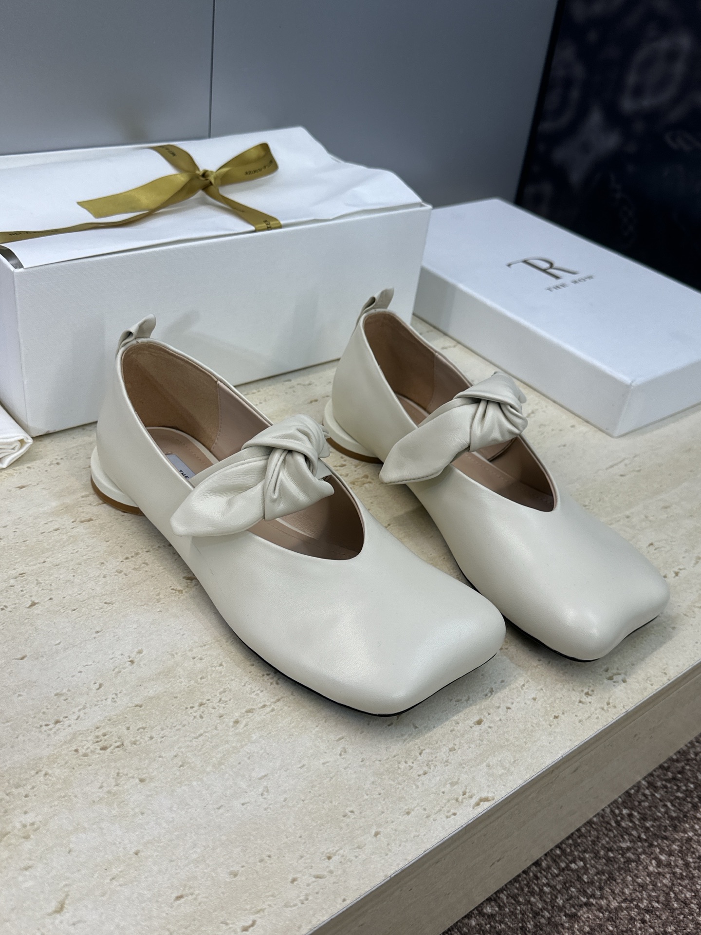 더 로우(The Row) 메리제인 발레리나 플랫 신발