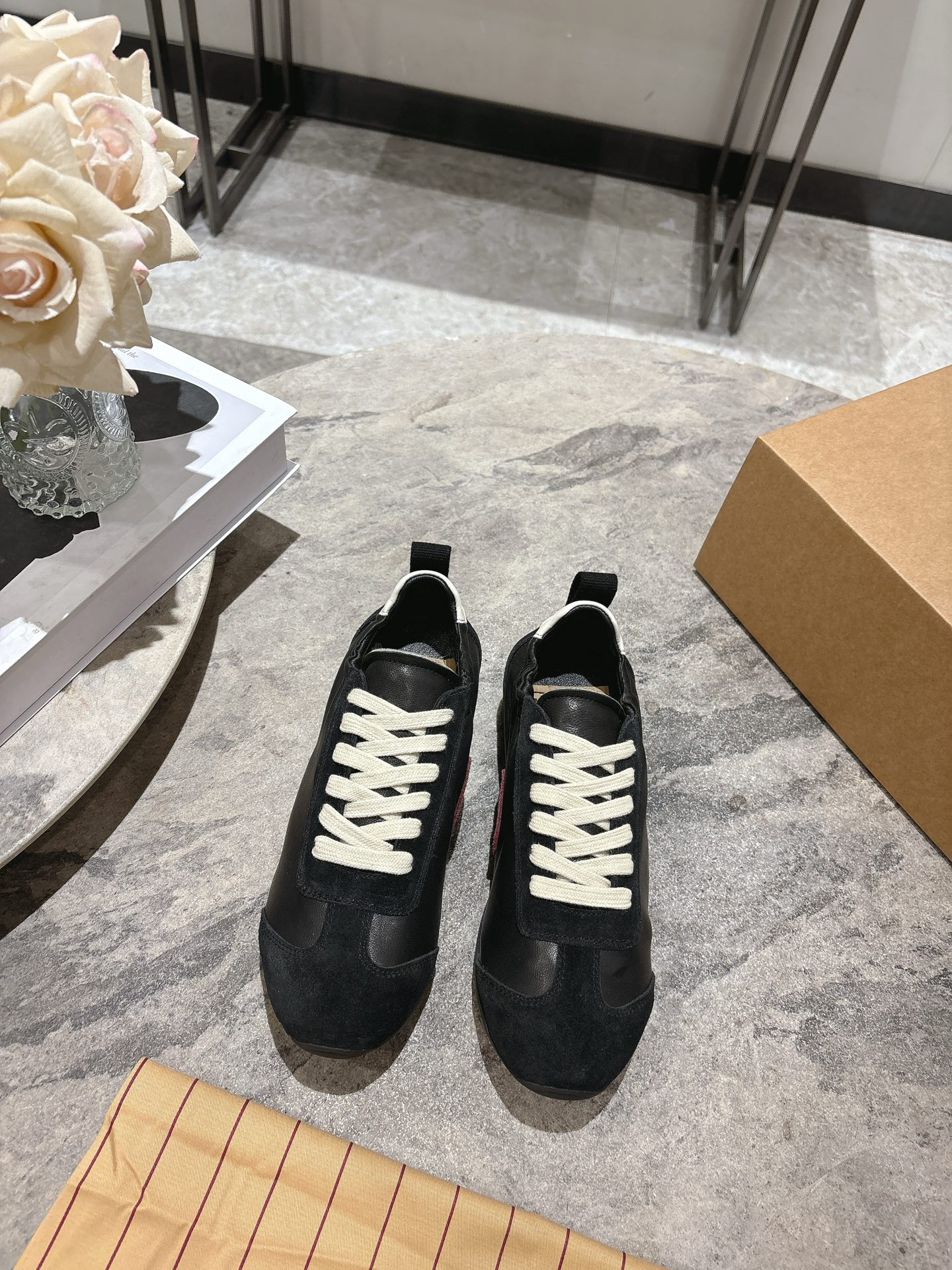 우마 왕(UMA WANG) 독일군 스니커즈 신발